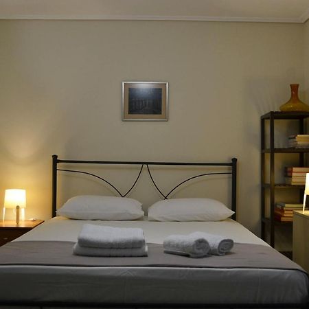 Kalamata Beach Maizonette Ground Floor And Semi-Basement With Yard Exterior foto